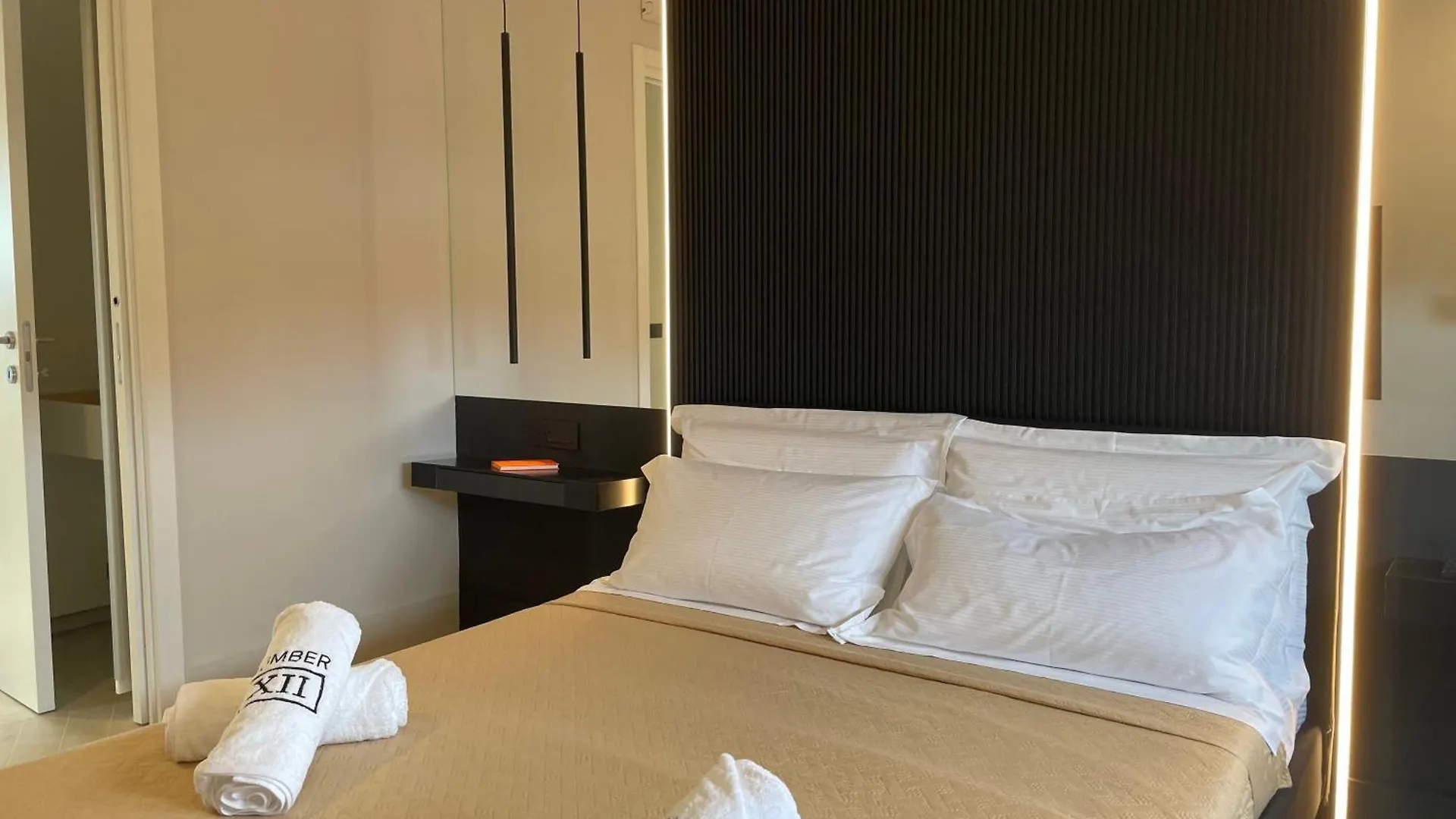 Appartamento Luxurious High-End 2Br Penthouse+ Terrace+ Great View+ Parking - Historical Centre Olbia