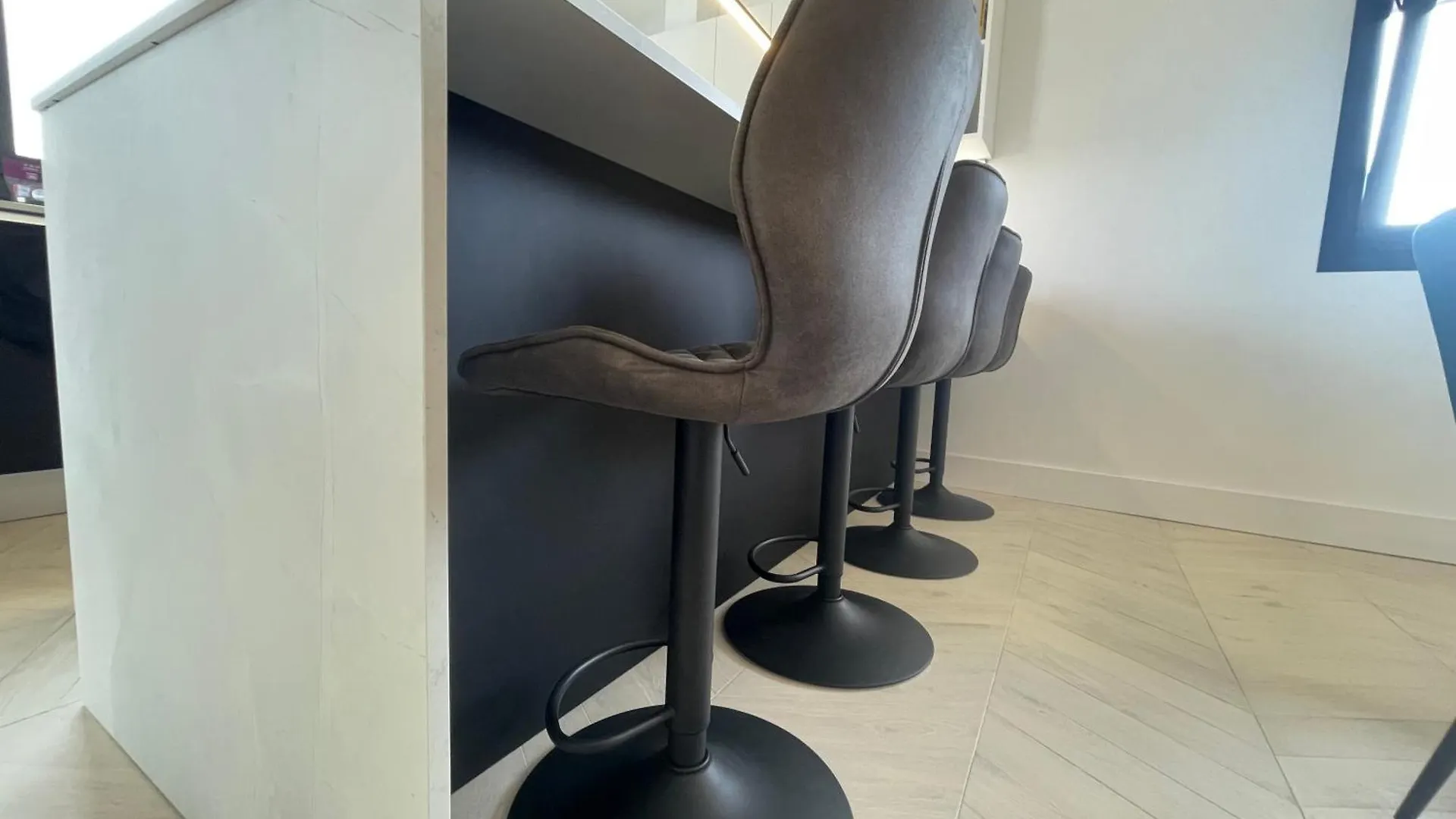 Appartamento Luxurious High-End 2Br Penthouse+ Terrace+ Great View+ Parking - Historical Centre Olbia