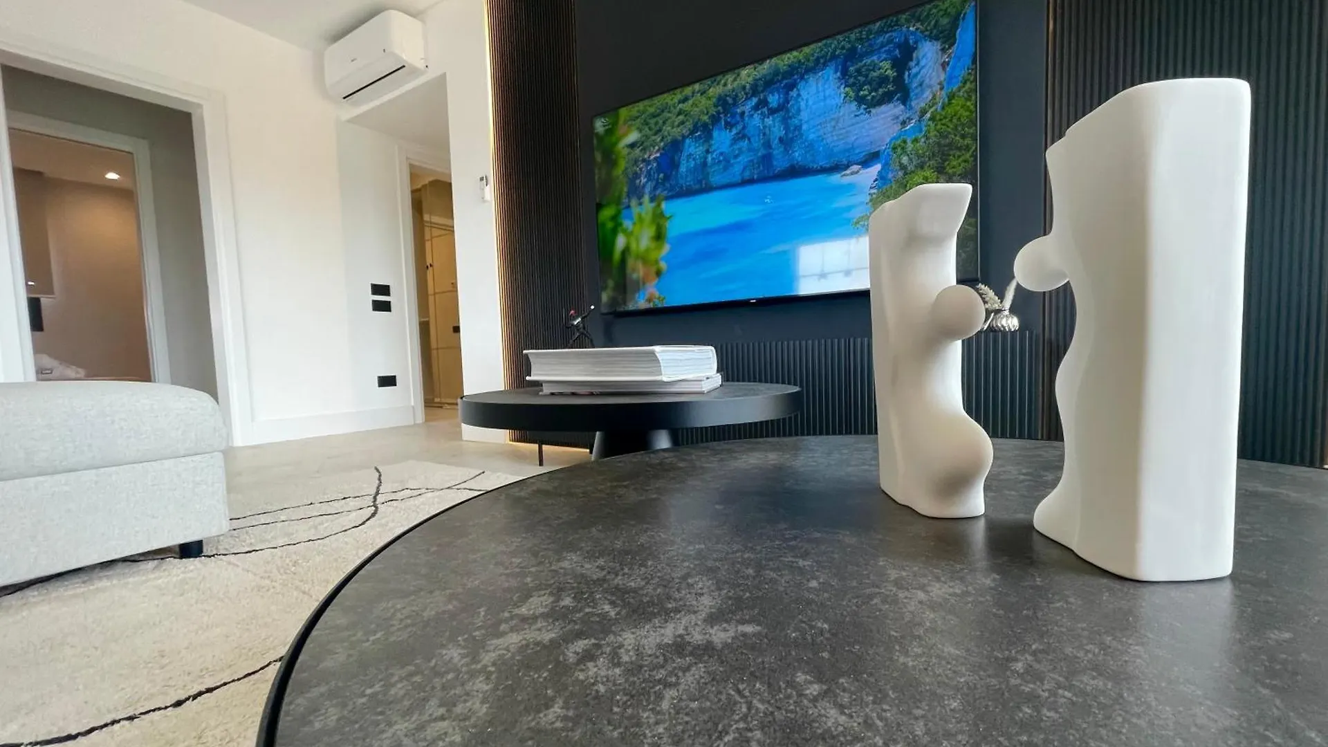 Appartamento Luxurious High-End 2Br Penthouse+ Terrace+ Great View+ Parking - Historical Centre Olbia